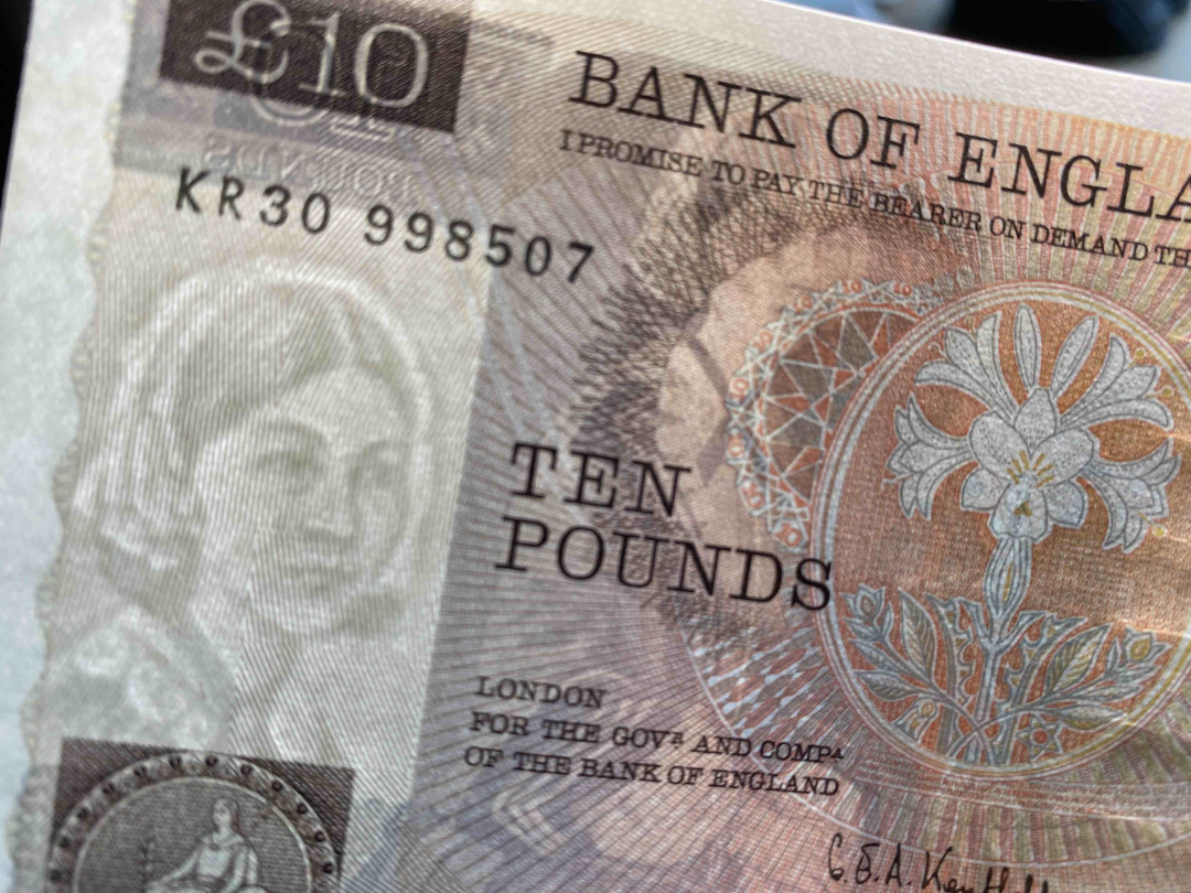 【收藏联盟】第159期拍卖——缤纷夏日（共60拍） 英国 D序列 10镑 UNC 女王纸币