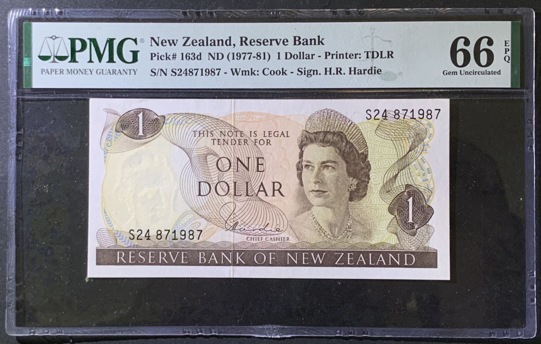 紫瑗钱币——微拍第97期—纸币场 新西兰 1977年  中央储备银行 蜂鸟 1元 PMG 66 EPQ （P-163d)