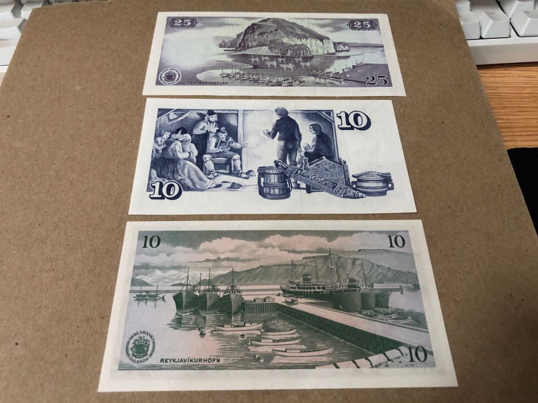 【收藏联盟】第159期拍卖——缤纷夏日（共60拍） 【一组3张】冰岛 1961年25克朗、10克朗、10克朗 全新UNC 双面雕刻 非常漂亮