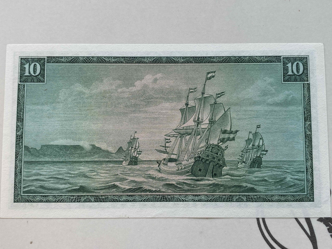 【收藏联盟】第159期拍卖——缤纷夏日（共60拍） 南非 1966年10兰特 UNC