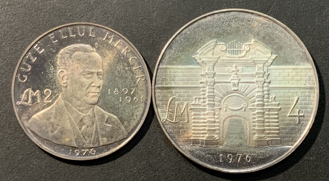 紫瑗钱币——微拍第98期 马耳他 1976年 2 4磅 2枚一组 共30克 0.987银 