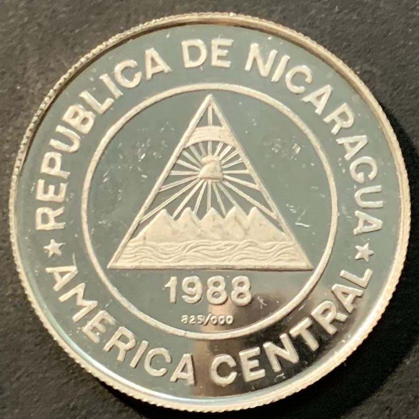 紫瑗钱币——微拍第98期 尼加拉瓜 1988年 卡尔加里冬奥会 滑雪 50科多巴 16.6克 0.825银 精制