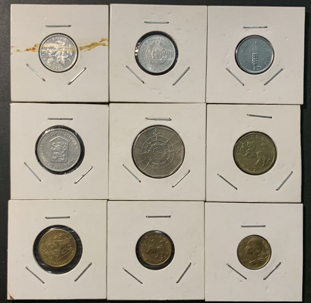 紫瑗钱币——微拍第98期 外国钱币一组9枚 NO.1