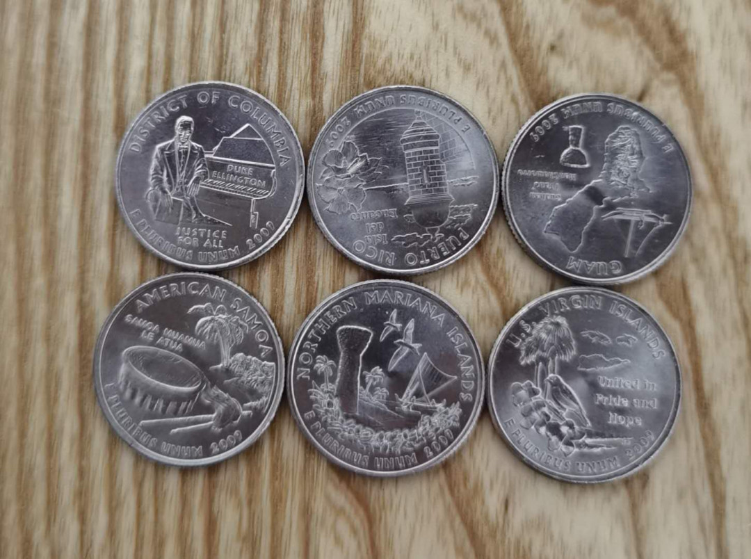 北京马甸外币专卖微拍第十九期，非贵金属纪念币流通币专场，陆续上新，敬请关注 美国海外省25分纪念币P版6枚/套，品相如图