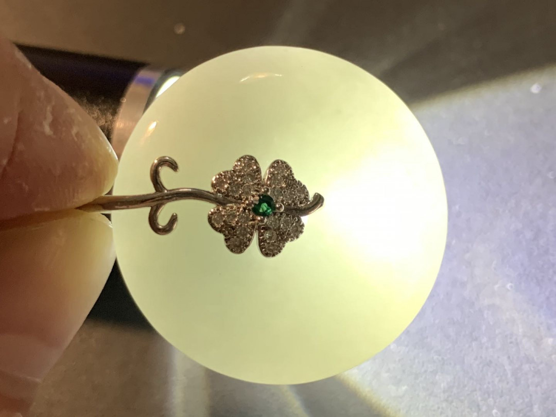 紫瑗钱币——微拍第100期 银扣头 翡翠意境棉平安扣挂件 重14.1克 送银扣挂绳