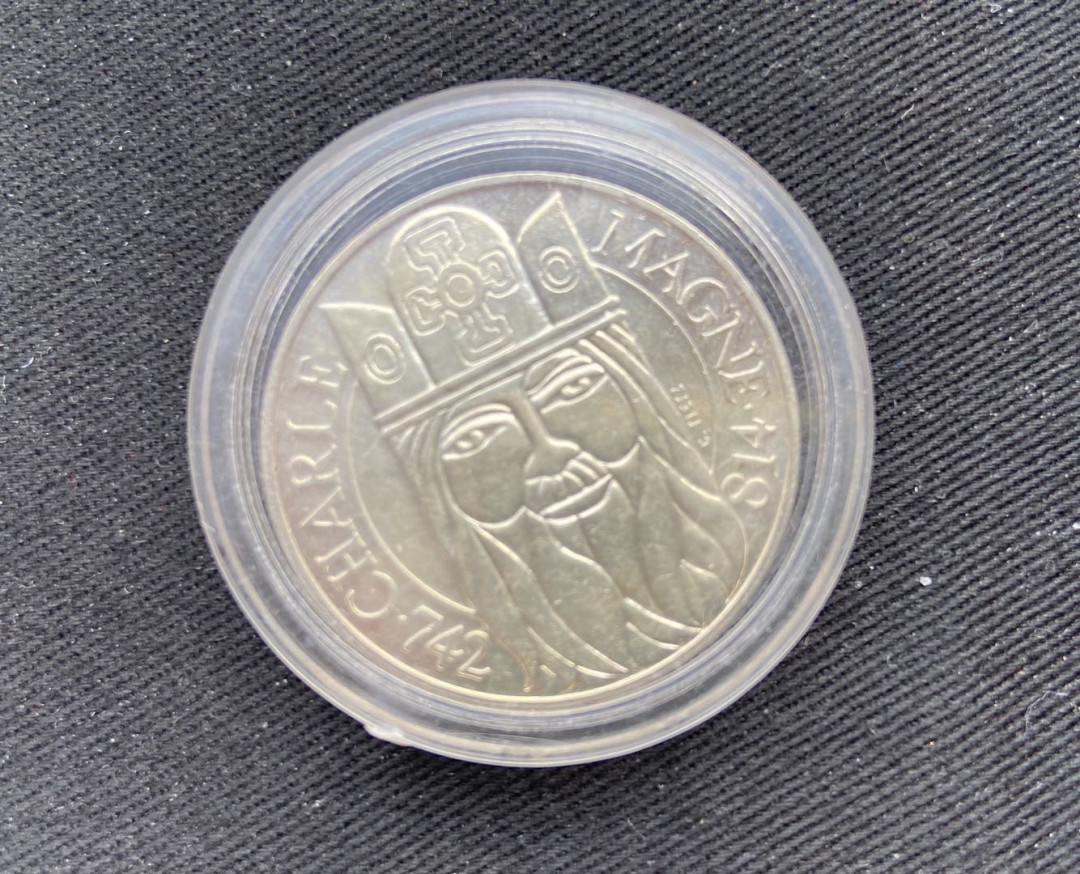 【币观天下】第120期钱币拍卖～ 【获奖币同款】1990年100法郎 查理曼大帝普制银币