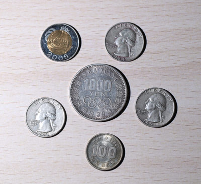 大猫徽章拍卖第130期 - 外国银币一组