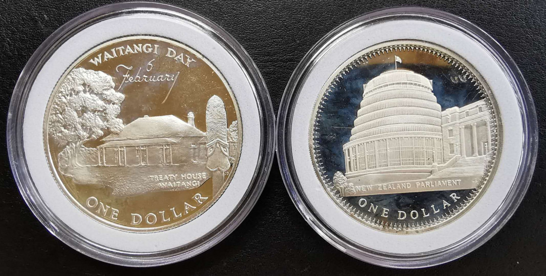 凡希社世界钱币微拍第一百三十一期 1977/78新西兰纪念dollar大银一对PROOF