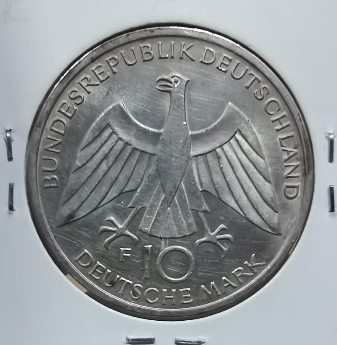北京马甸外币专卖微拍第二十一期，陆续上新，欢迎关注 1972年德国慕尼黑奥运会10马克纪念银币，重：15.5克，0.625银