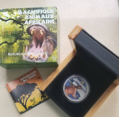 【随心拍&Getcoins】钱币拍卖第六十六期～ 尼日尔2012年“河马望月”宝石镶嵌银币