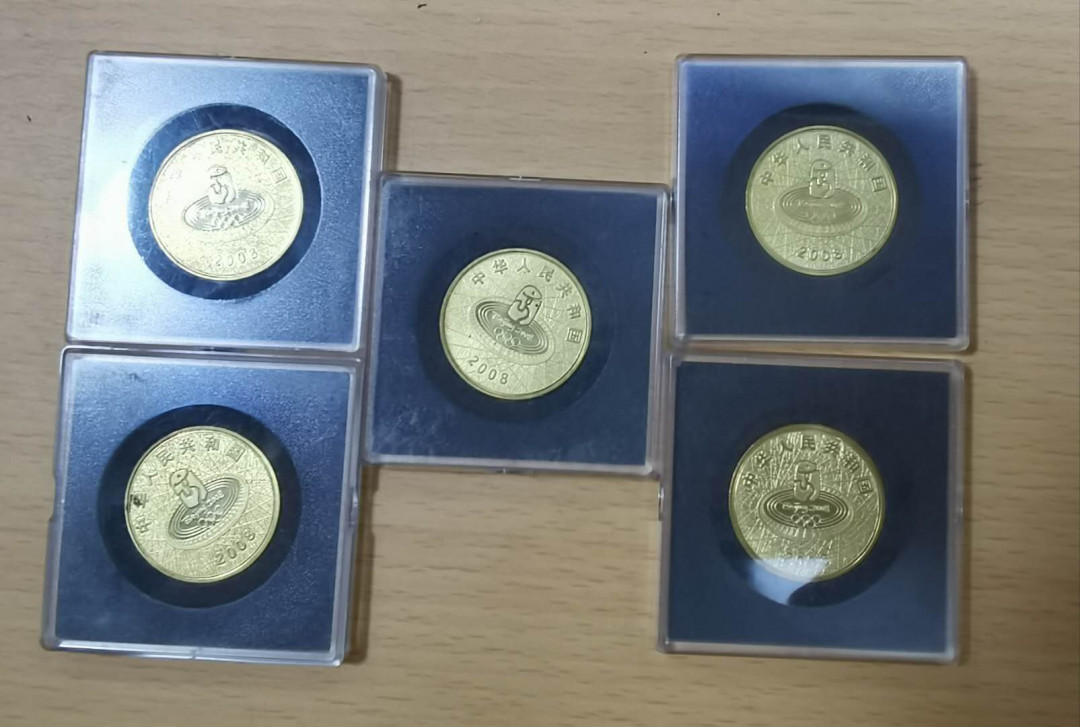 北京马甸外币专卖微拍第二十二期，非贵金属纪念币，流通币专场。陆续上新，欢迎关注陆续上新 2008年北京奥运会纪念币铜币5枚。品相如图