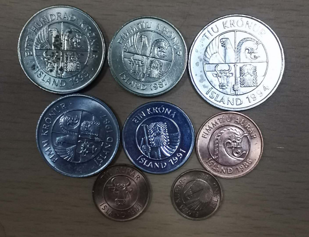 北京马甸外币专卖微拍第二十二期，非贵金属纪念币，流通币专场。陆续上新，欢迎关注陆续上新 冰岛流通币8枚/套，品相如图