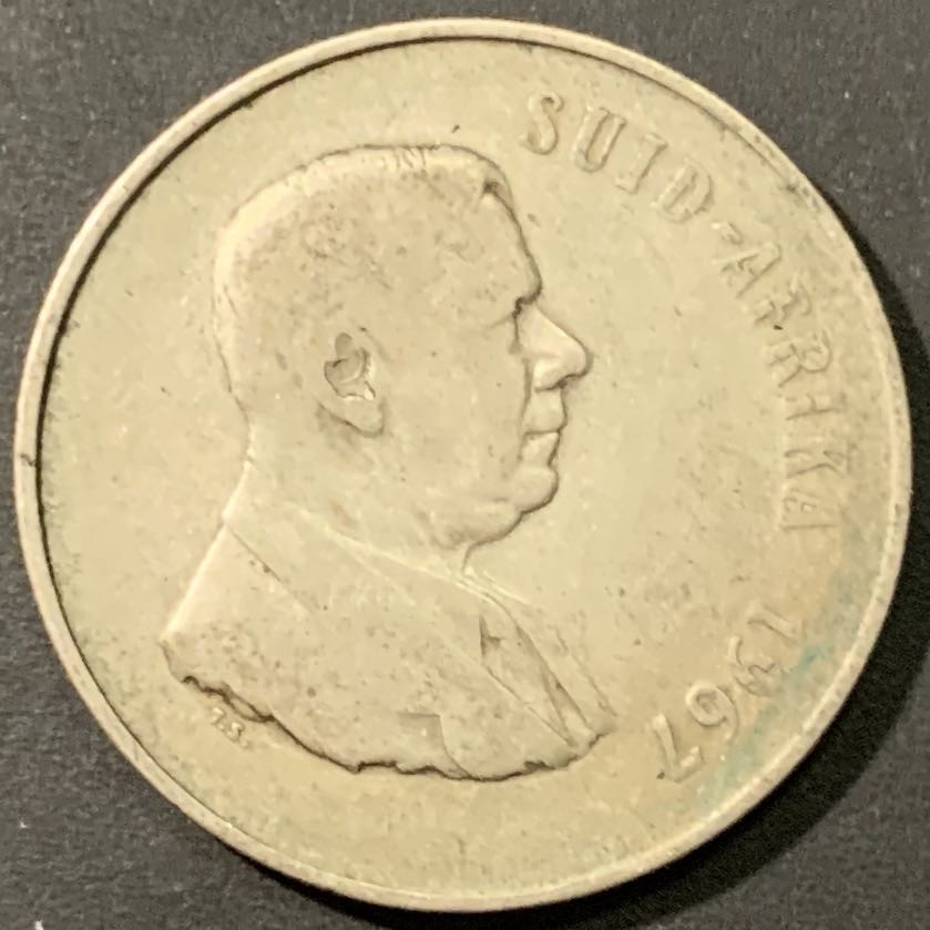 紫瑗钱币——微拍第106期 南非 1967年 总统维沃尔德 1兰特 15克 0.8银