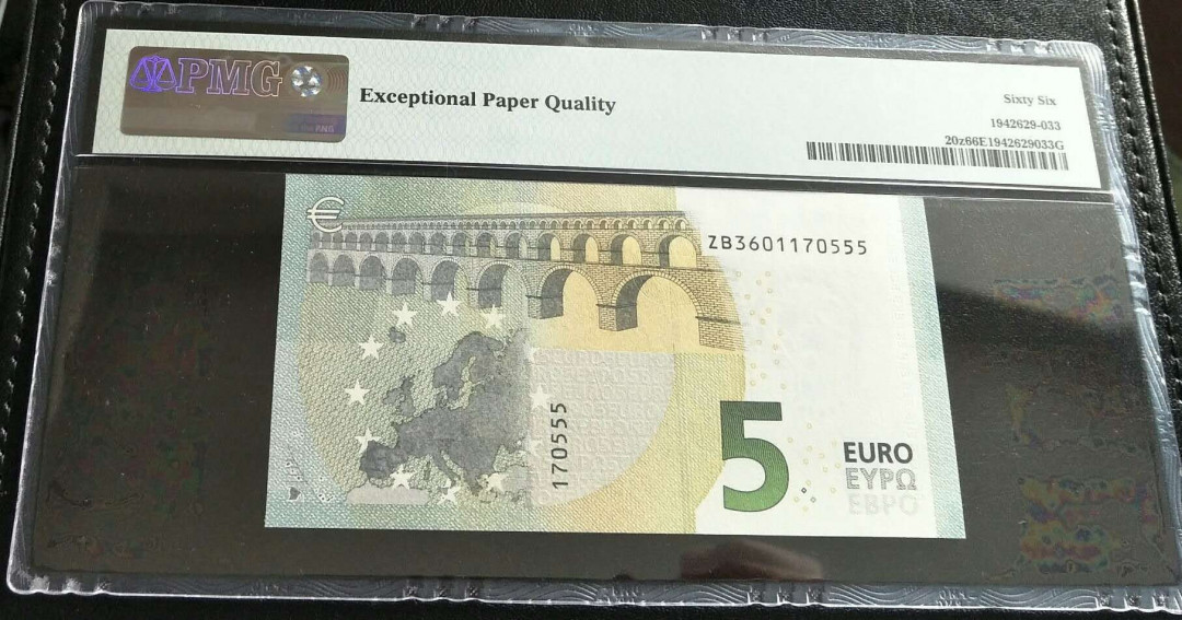 【鲸贝乐淘】千字文·第“节义廉退，颠沛匪亏”号拍卖 【欧元】2013年5欧元，555豹子号，PMG66E 