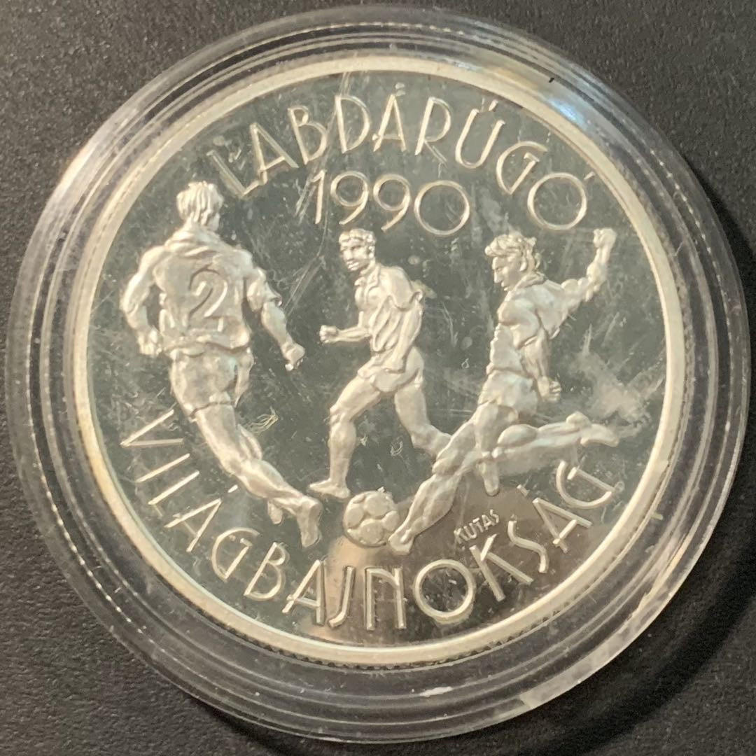 紫瑗钱币——微拍第103期 匈牙利 1988年  90意大利世界杯 三位运动员 500福林 28克 0.9银 精制