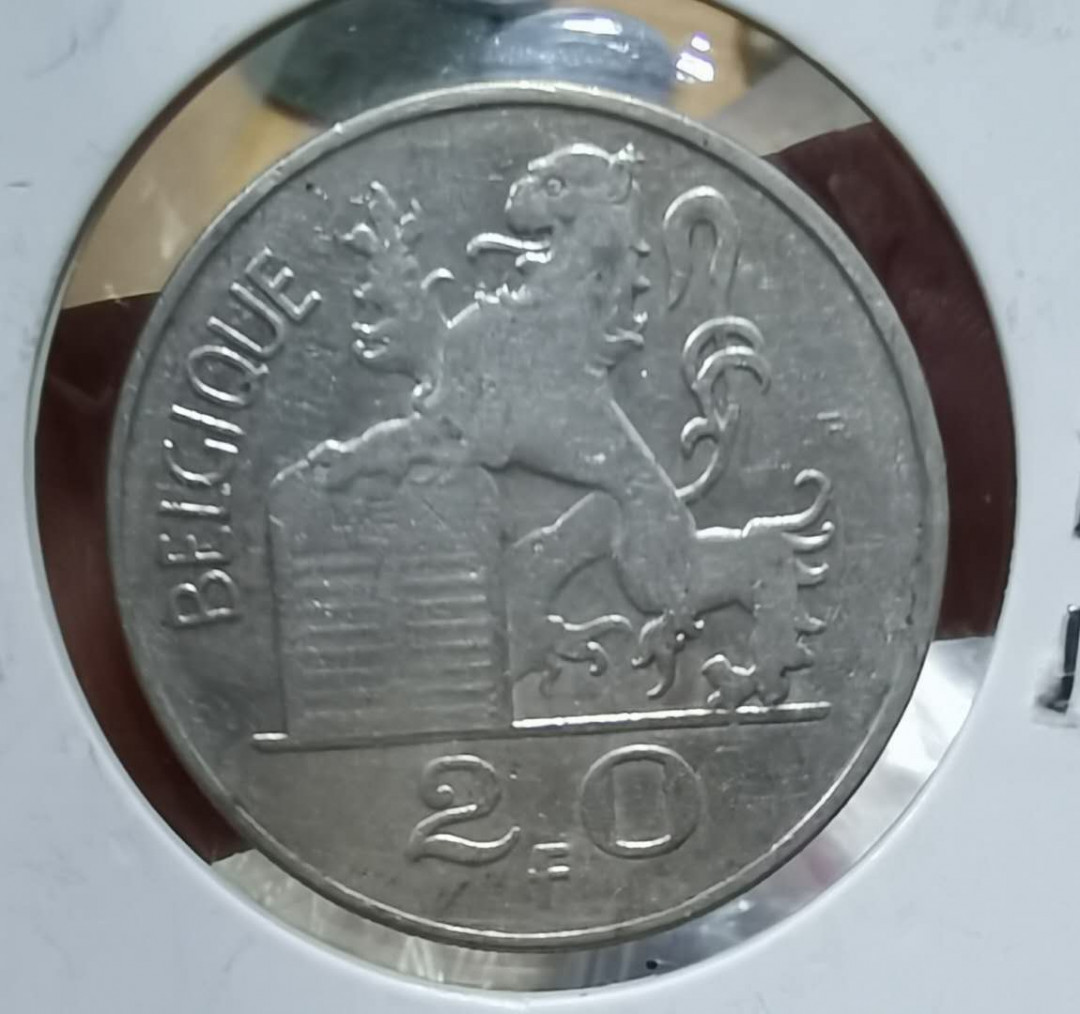 北京马甸外币专卖微拍第二十三期，陆续上新，欢迎关注， 1950年比利时太阳神20法郎银币，重8克，835银，品相如图