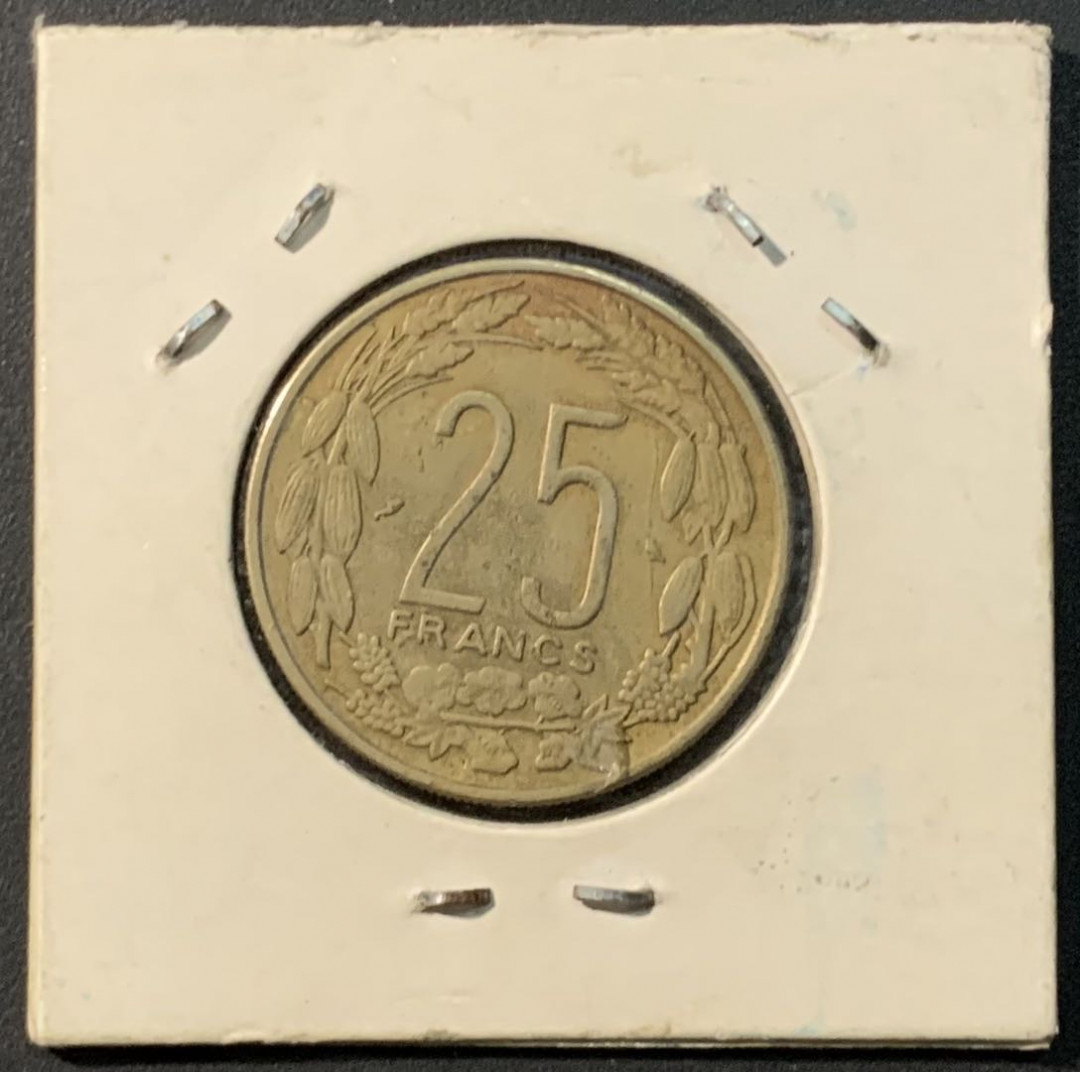 紫瑗钱币——微拍第104期 喀麦隆 1972年 羚羊 25法郎 黄铜镍币