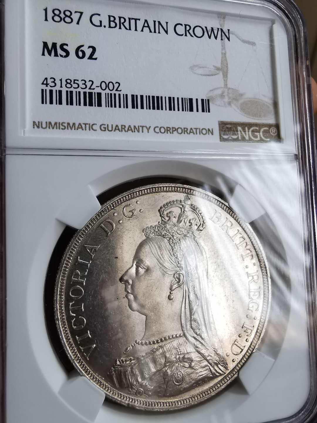 凡希社世界钱币微拍第一百三十三期 1887英国老维高冠马剑大银NGC-MS62