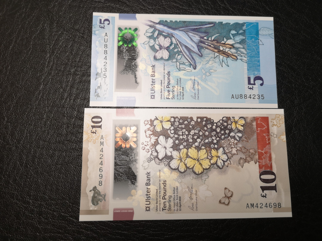 《外钞收藏家》第八十四期拍卖（广州2020币展特拍） 北爱最新版塑料钞 5、10镑两张 绝品  目前最漂亮的塑料钞 没有之一
