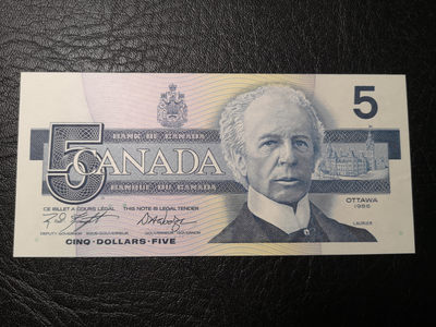 《外钞收藏家》第八十五期拍卖 - 加拿大鸟版 5加元  全新品相
