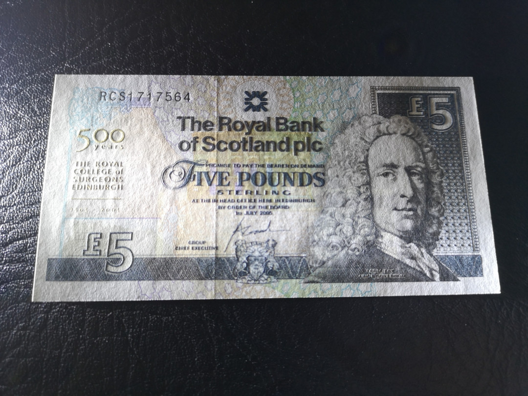 《外钞收藏家》第八十五期拍卖 苏格兰2005年5镑 全新绝品 纪念钞