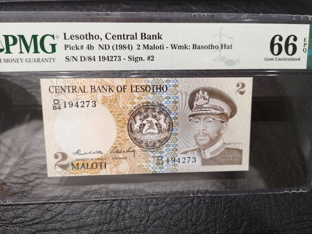 《外钞收藏家》第八十五期拍卖 莱索托1984年2面额 pmg66