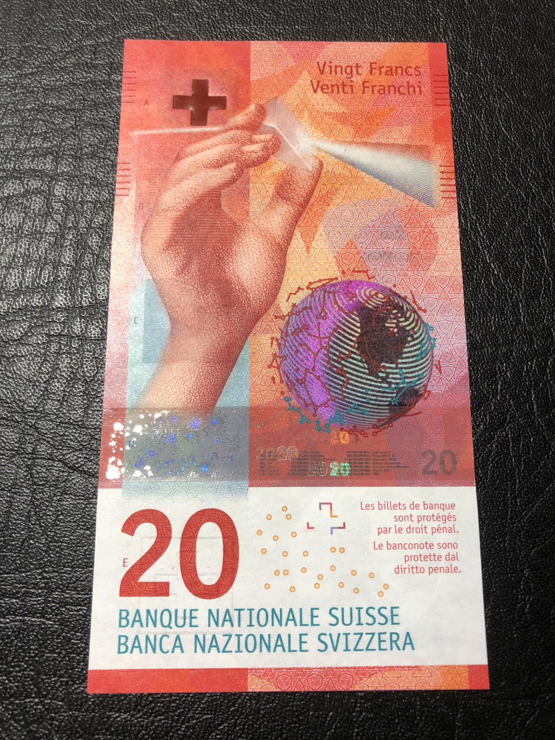 《外钞收藏家》第八十五期拍卖 瑞士最新版20法郎 全新绝品