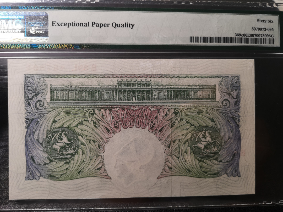 《外钞收藏家》第八十五期拍卖 英国1955-60年A序列1镑  pmg66