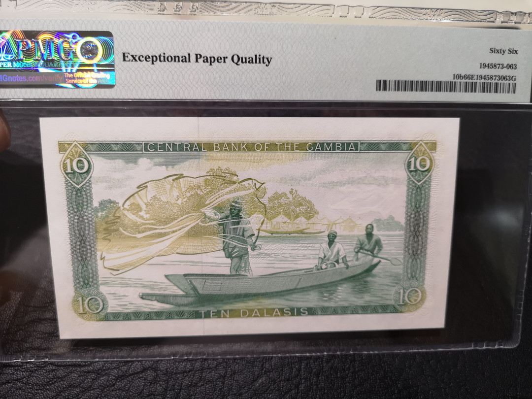 《外钞收藏家》第八十五期拍卖 冈比亚1987-90年 10面额 pmg66 叁拾钞