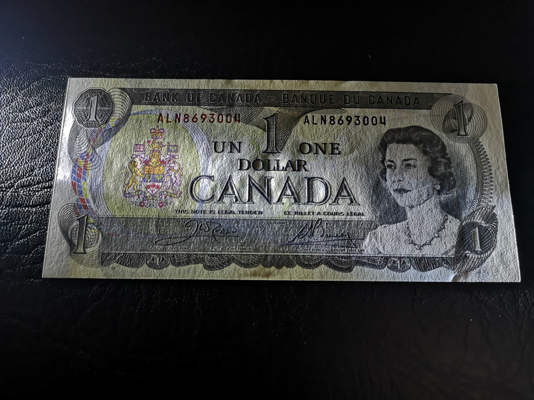 《外钞收藏家》第八十五期拍卖 加拿大风景版 1加元 全新品相