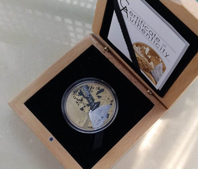 【随心拍&Getcoins】钱币拍卖第七十～期 库克2015年大自然的光彩金色蝴蝶微雕银币