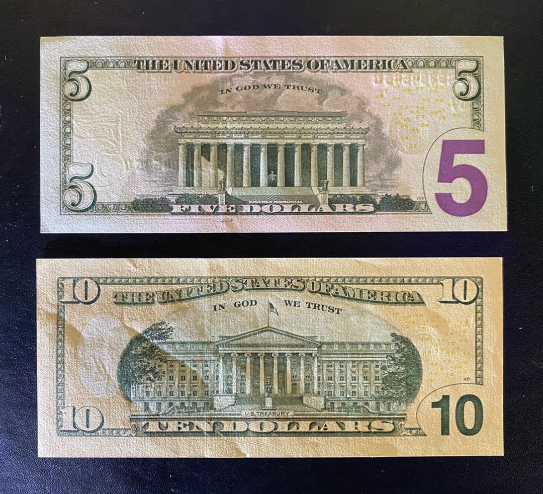 兄弟钱币收藏2020年第54期拍卖 美国2013年彩版小套5-10-20-50元，UNC，10美元有压痕