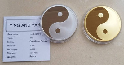 【随心拍&Getcoins】钱币拍卖第七十～期 蒙古2007年太极阴阳本色镀金纪念币两枚