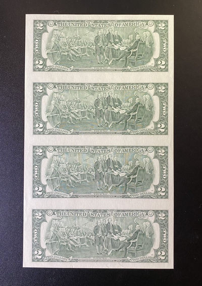 兄弟钱币收藏2020年第54期拍卖 美国2003年2美元四连体钞，狮子号头，UNC