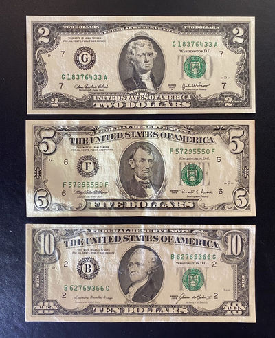 兄弟钱币收藏2020年第54期拍卖 美国1985年-1995年小头2-5-10-20-50-100元，2美元和50美元为UNC，其余为AU-EF