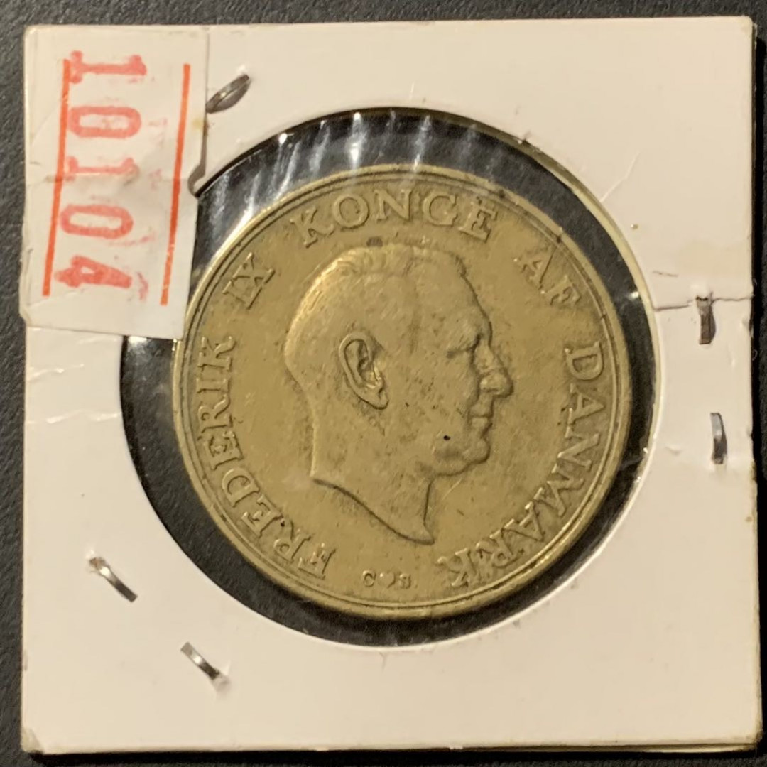 紫瑗钱币——微拍第109期 丹麦 1957年 弗雷德里克九世 2克朗 黄铜币