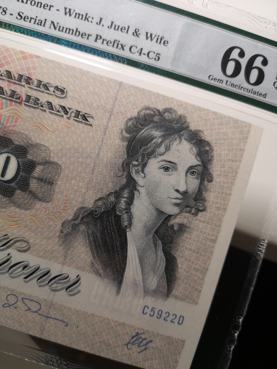 《外钞收藏家》第八十六期拍卖 国庆节专场 丹麦1992年100克朗 大松鼠 pmg66