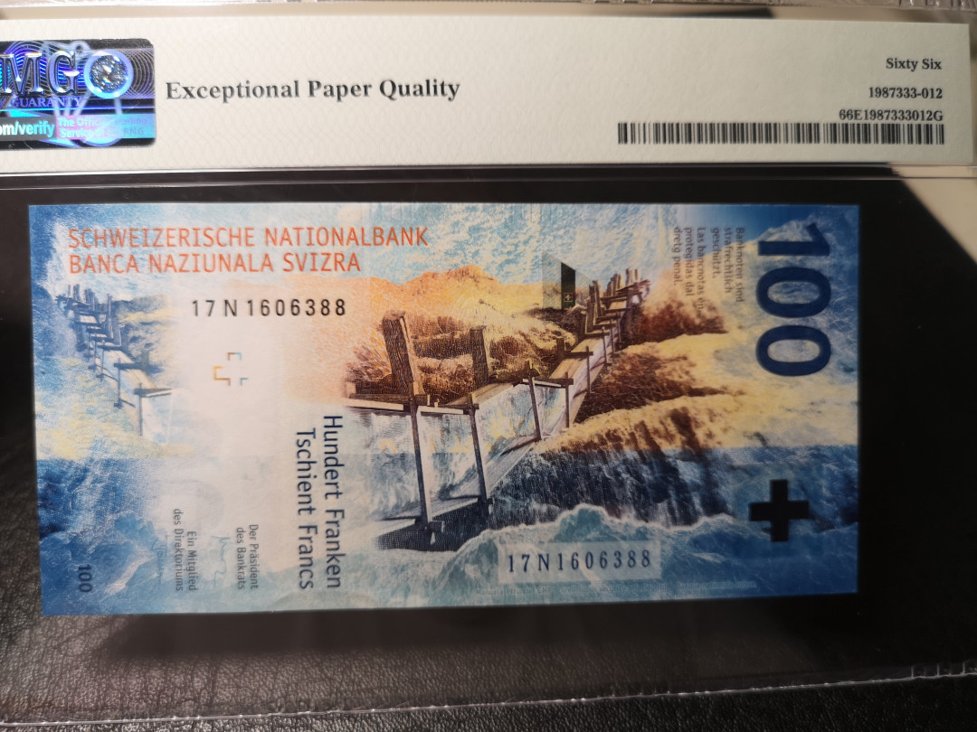 《外钞收藏家》第八十六期拍卖 国庆节专场 瑞士最新版 100法郎 pmg66