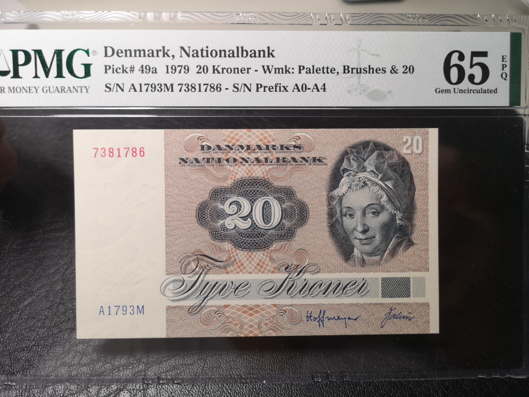 《外钞收藏家》第八十六期拍卖 国庆节专场 1979年丹麦动物版20克朗  pmg65 精致麻雀钞