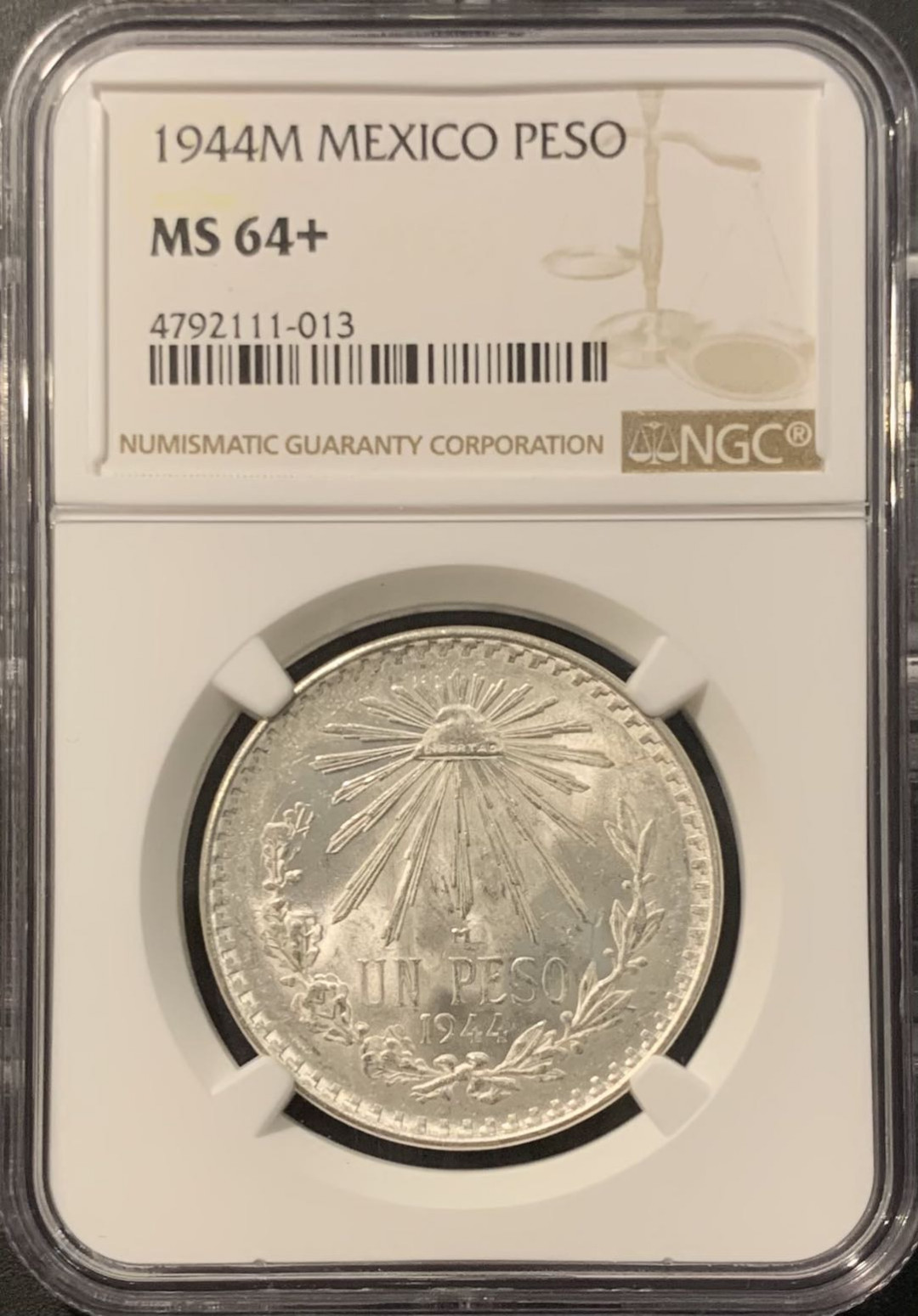 紫瑗钱币——微拍第111期 墨西哥 1944年 鹰洋 1比索 银币  NGC MS64+