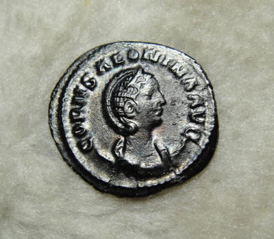 阿尔特米德古典钱币中国微拍第六期 罗马帝国 萨洛妮娜皇后 安东尼安银币