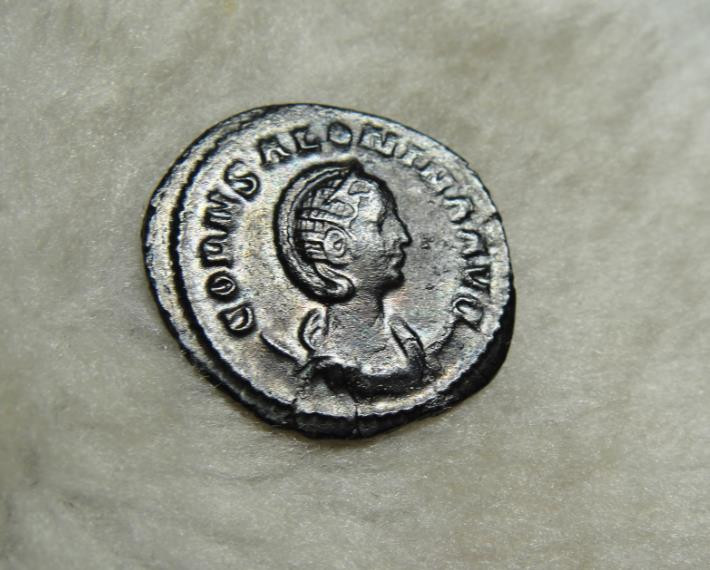 阿尔特米德古典钱币中国微拍第六期 罗马帝国 萨洛妮娜皇后 安东尼安银币