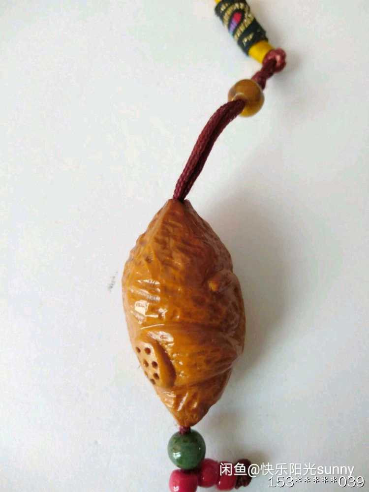 第二十九场拍卖活动 莲生贵子橄榄核挂件