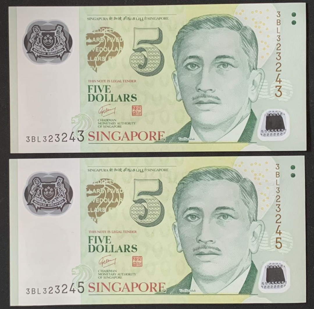 紫瑗钱币——微拍第112期—纸币场 新加坡 2005年 总统版 尤索夫 5元  塑料钞 2枚一组 UNC （P-47b)