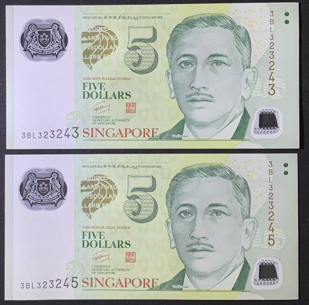 紫瑗钱币——微拍第112期—纸币场 新加坡 2005年 总统版 尤索夫 5元  塑料钞 2枚一组 UNC （P-47b)