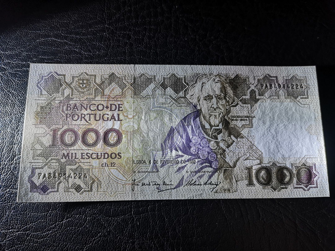 《外钞收藏家》第八十七期拍卖 葡萄牙1992年1000   全新unc