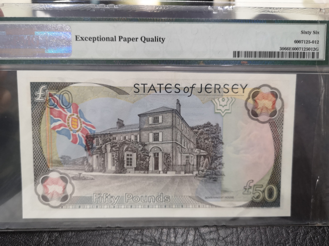 《外钞收藏家》第八十七期拍卖 泽西2000年50镑 pmg66