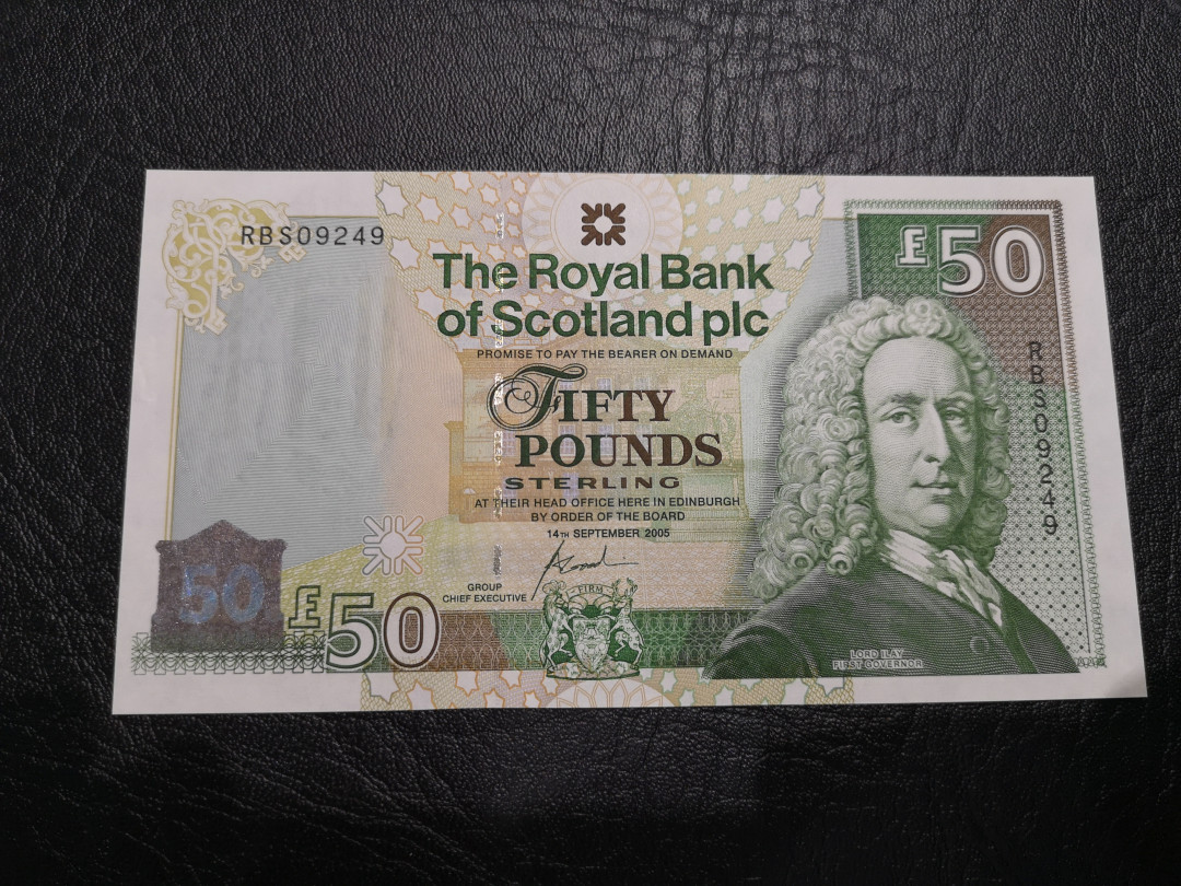 《外钞收藏家》第八十七期拍卖 苏格兰2005年50镑 全新unc