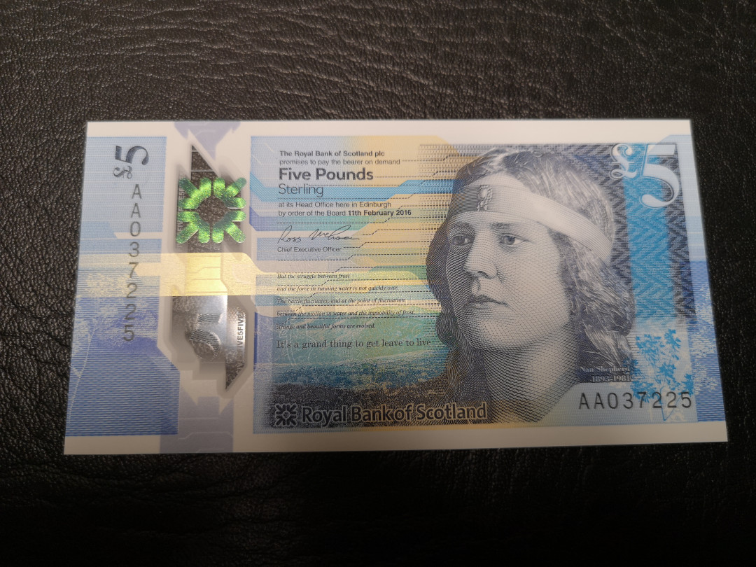 《外钞收藏家》第八十八期拍卖 苏格兰2016年塑料钞 5镑 AA冠 全新绝品