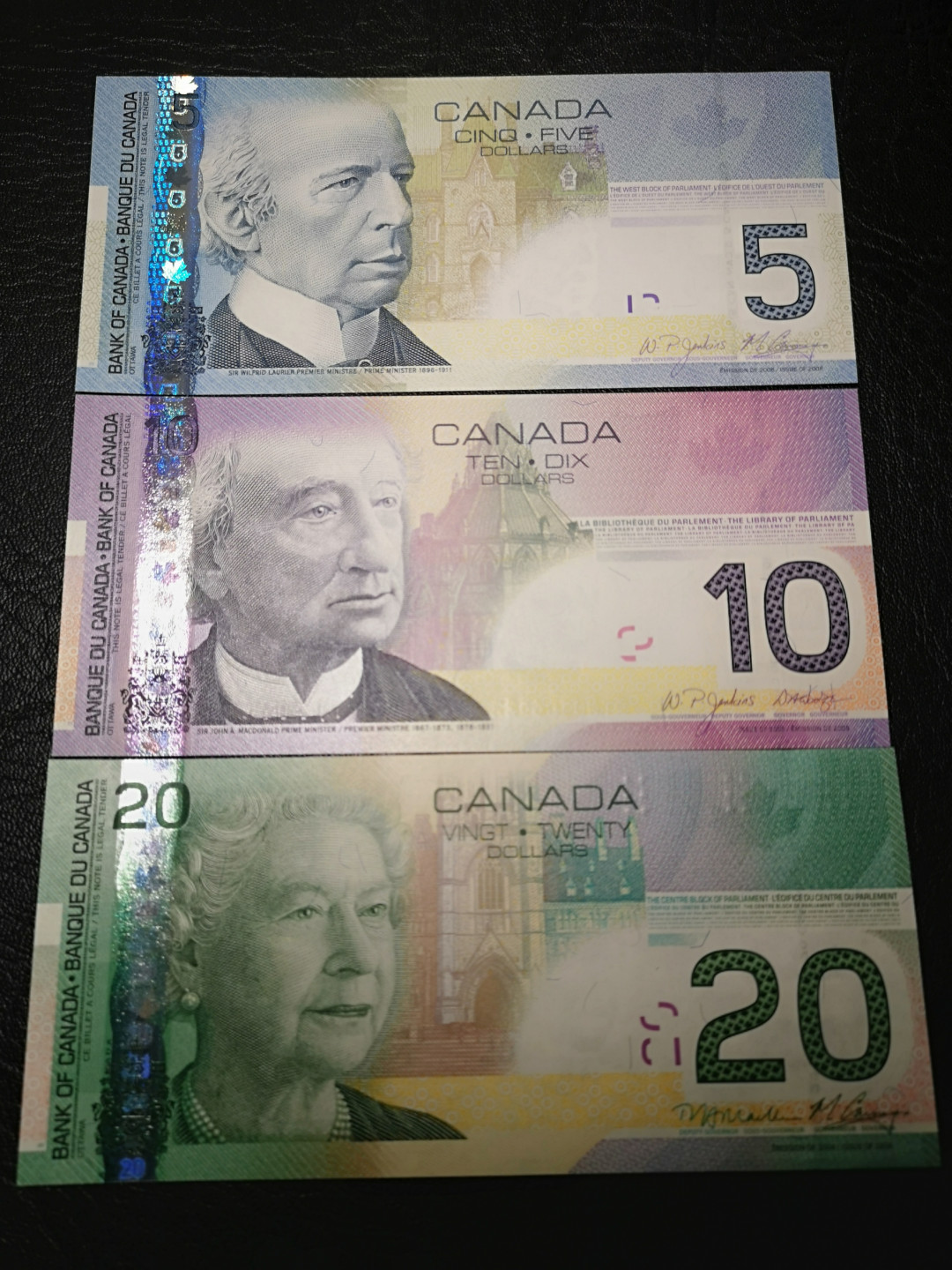 《外钞收藏家》第八十八期拍卖 加拿大旅版 20、10、5加元 全新绝品 